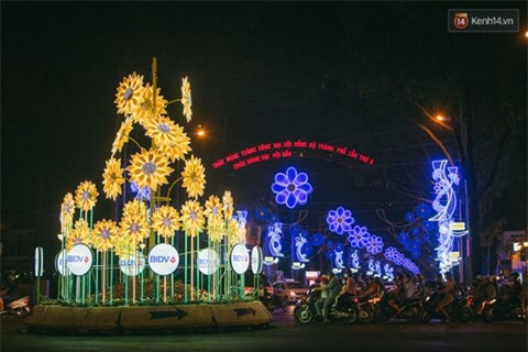 Trang trí đường hoa
